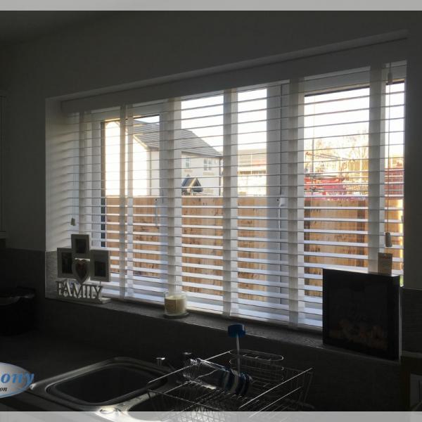 Made to Measure Taped Wooden Blinds in a Kitchen